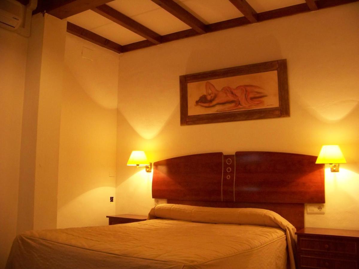Hostal El Lirio โบยูยอส ปาร์ เดล กนดาโด ห้อง รูปภาพ