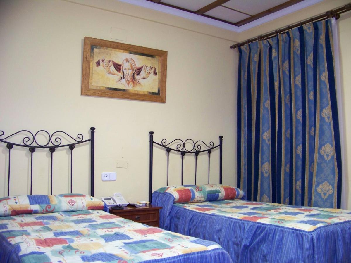 Hostal El Lirio โบยูยอส ปาร์ เดล กนดาโด ห้อง รูปภาพ